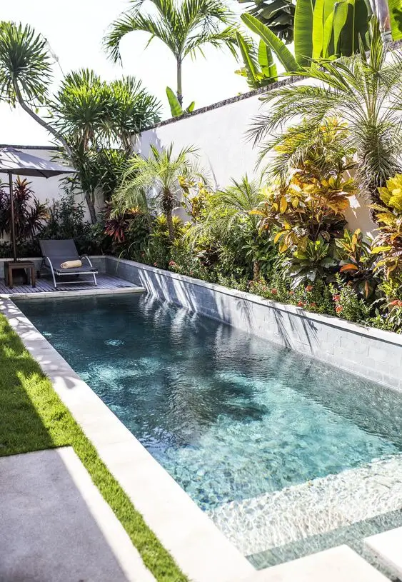 2024's Top Outdoor Pool Designs for Stylish Backyard Luxe