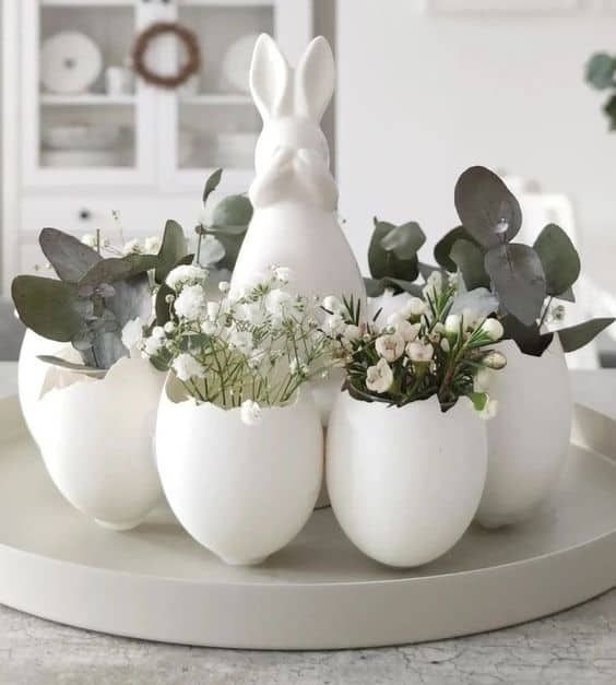 Unlocking Modern Easter Magic: Expert Tips for Chic Decor 2024 | Mid Century, Organic, and Creative Ideas
