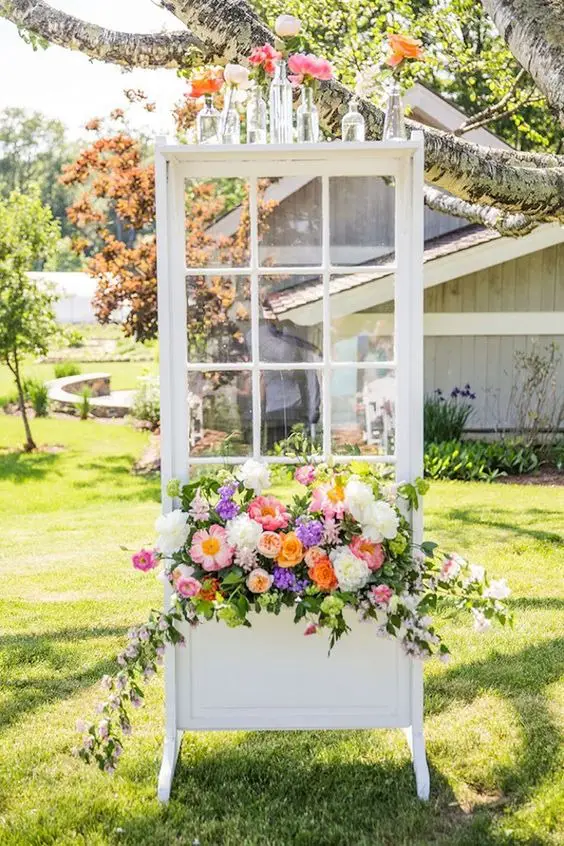 Spring 2024 Outdoor Decor Trends: Porch & Garden Ideas