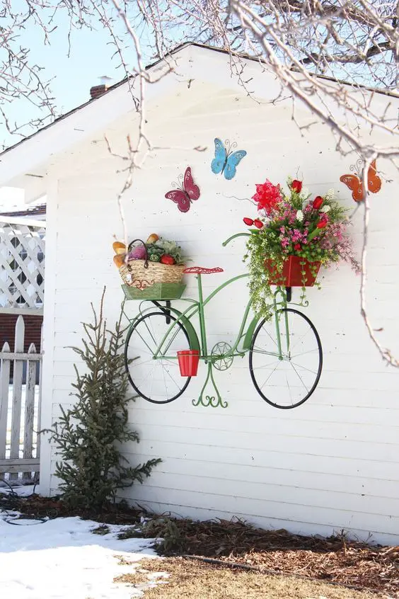 Revamp Your Space: Chic Spring Garage Decor Ideas 2024