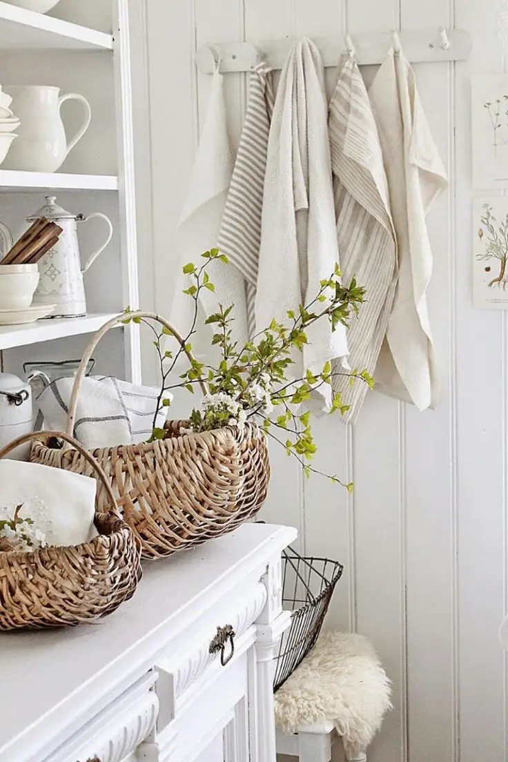 Embrace 2024 Spring: Farmhouse Decor Tips for a Fresh Home Look