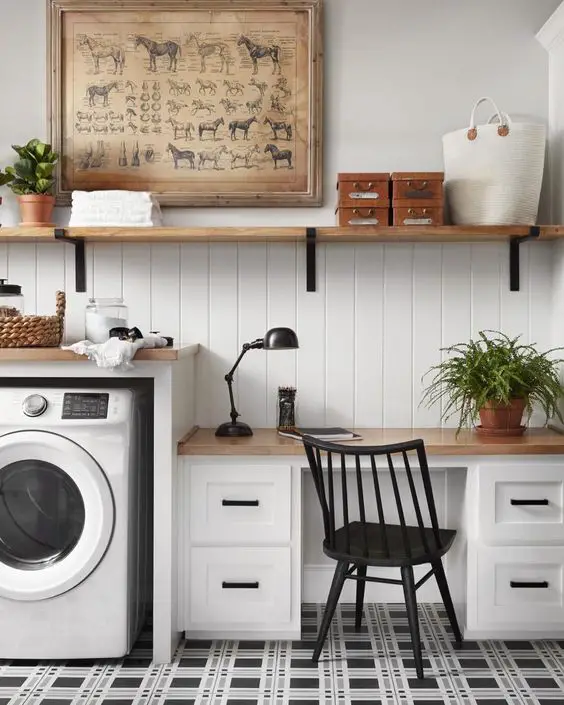 Chic Laundry Room Desk Ideas: Maximize Space with Style - Explore Now