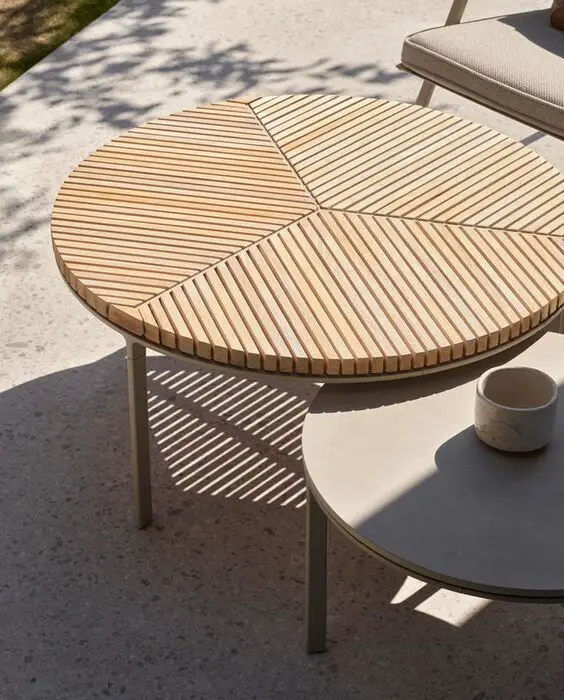 Stylish Outdoor Tables: Elevate Your Al Fresco Dining Experience