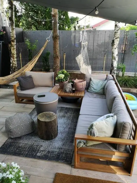 Stylish Wood Garden Sofas: Perfect Outdoor Furniture for Chic Design Trends