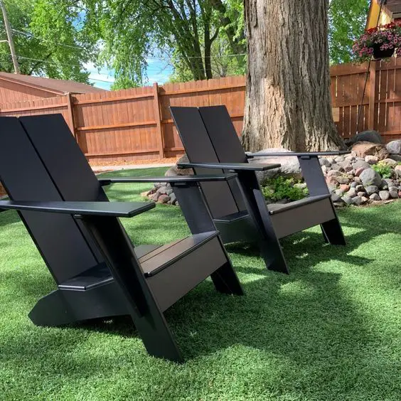 Discover Elegant Outdoor Seating: Top Trends in Stylish Chairs