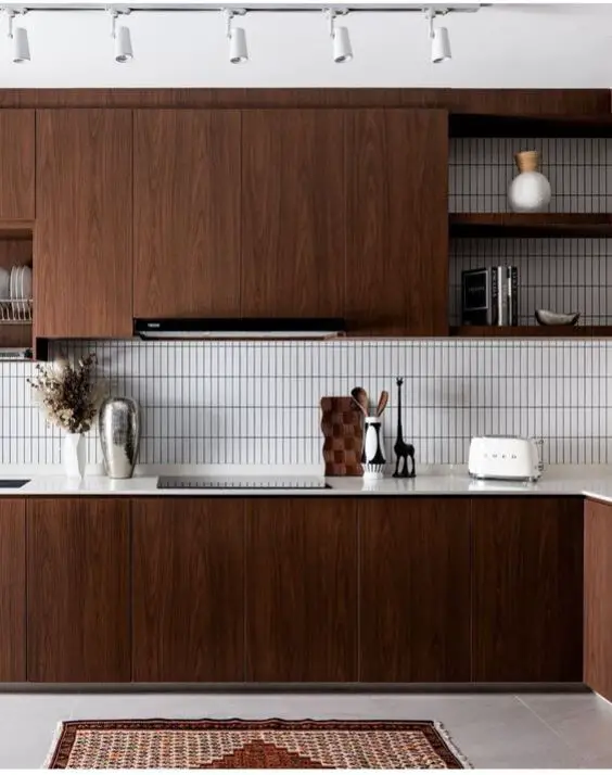 2024 Trends in Wood Kitchen Cabinets: Elegance Meets Functionality