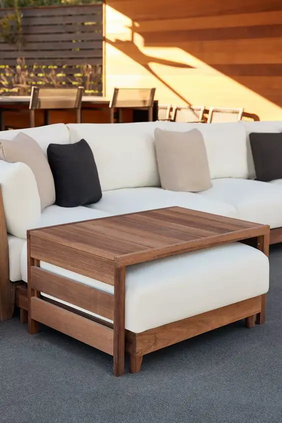 Outdoor Sofa Seating Ideas: Transform Patios into Chic Retreats