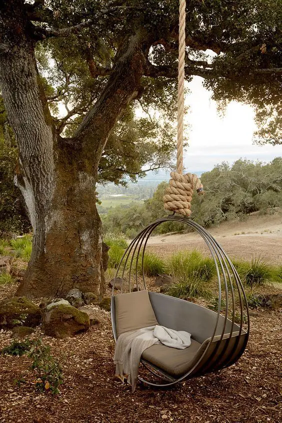 Outdoor Swing Sets: Transform Gardens into Stylish Sanctuaries