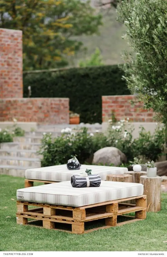 Transform Your Outdoors: Chic Pallet Chair Ideas for Patio and Garden - Eco-Friendly Elegance