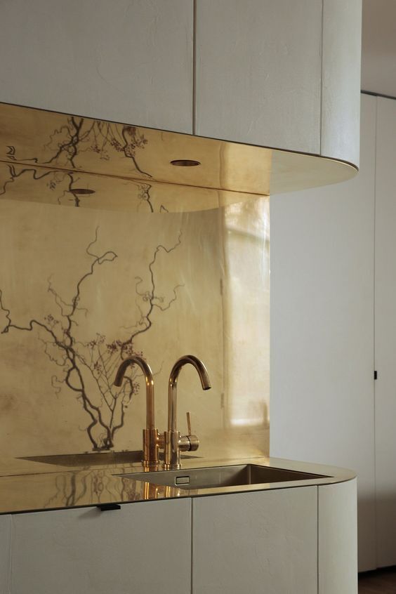 Elevate Your Kitchen with Luxe Gold Cabinets & Trendy Hardware