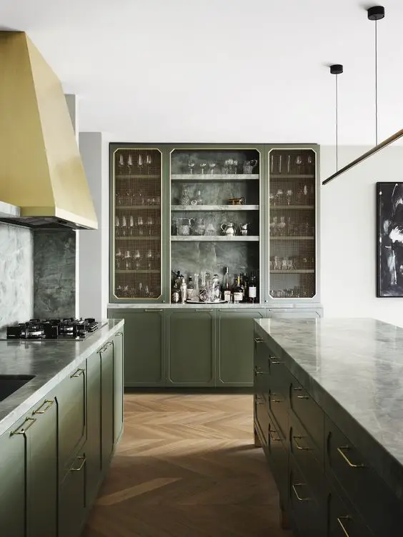 Timeless Craftsman Kitchen Cabinets: Elegant Wood & Modern Designs