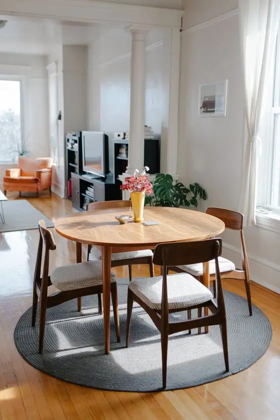 Chic Round Kitchen Tables: Elevate Your Dining Space Now