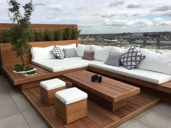 Elevate Outdoor Spaces with Stylish Sofa Designs - Chic to Rustic Trends