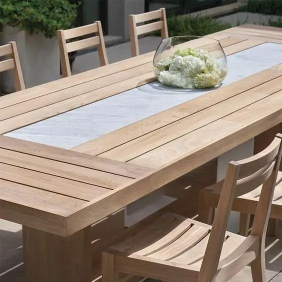 Stylish Outdoor Tables: Elevate Your Al Fresco Dining Experience