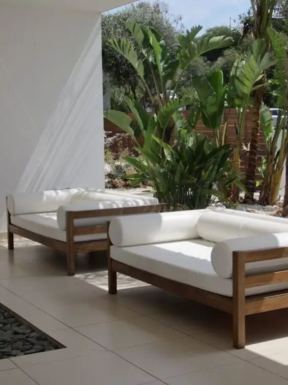 Elevate Outdoor Spaces with Stylish Sofa Designs - Chic to Rustic Trends