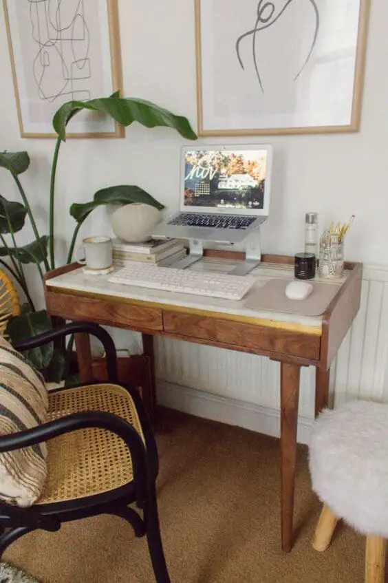 Elegant Minimalist Desk Ideas for Stylish Home Offices