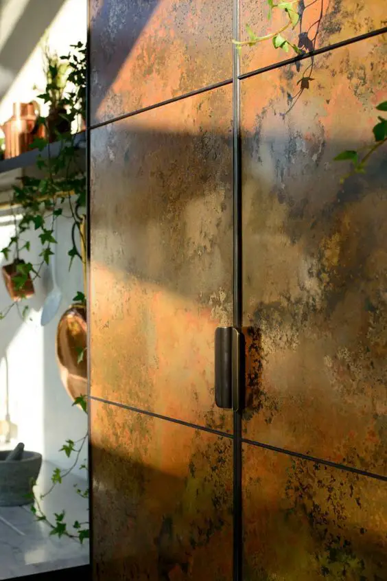 Elevate Your Kitchen with Luxe Gold Cabinets & Trendy Hardware