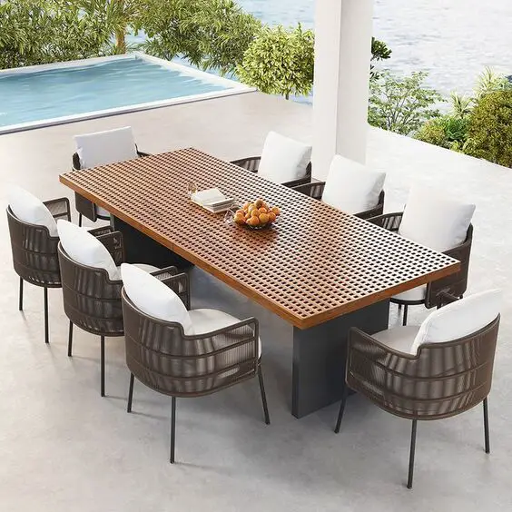 Stylish Outdoor Tables: Elevate Your Al Fresco Dining Experience