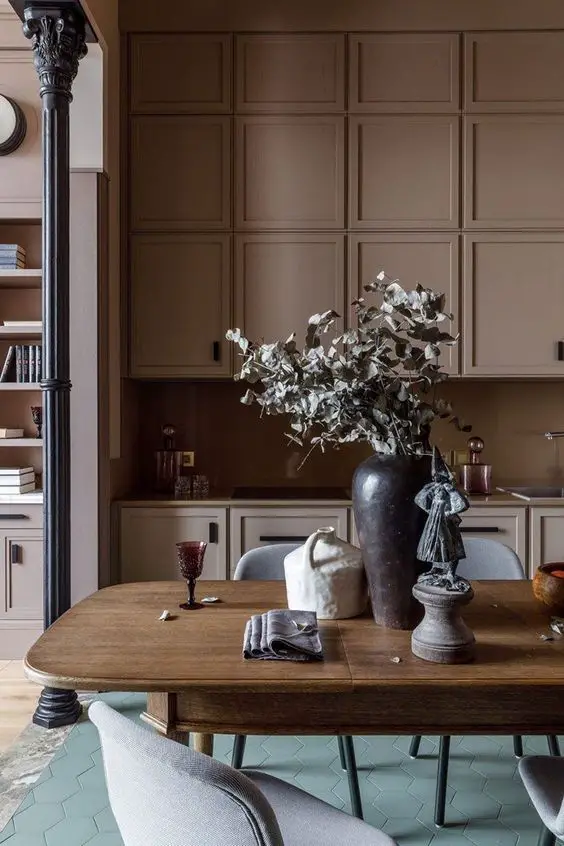 2024's Top Kitchen Cabinet Colors: Trendy Hues & Combos