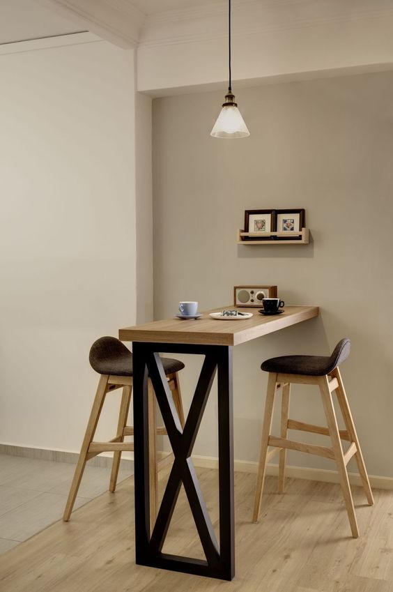 Chic Bar Table Kitchen Ideas: Maximize Style in Small Spaces