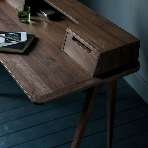 Stylish Modern Desks for Chic Home Offices and Bedrooms - Interior Design