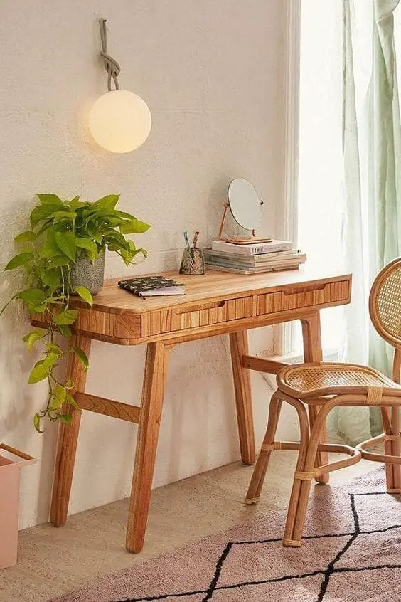 Chic Boho Desk Ideas for Creative & Stylish Home Workspaces