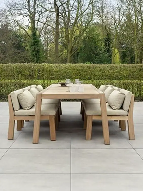 Stylish Wooden Outdoor Tables for Modern Gardens - Transform Your Space