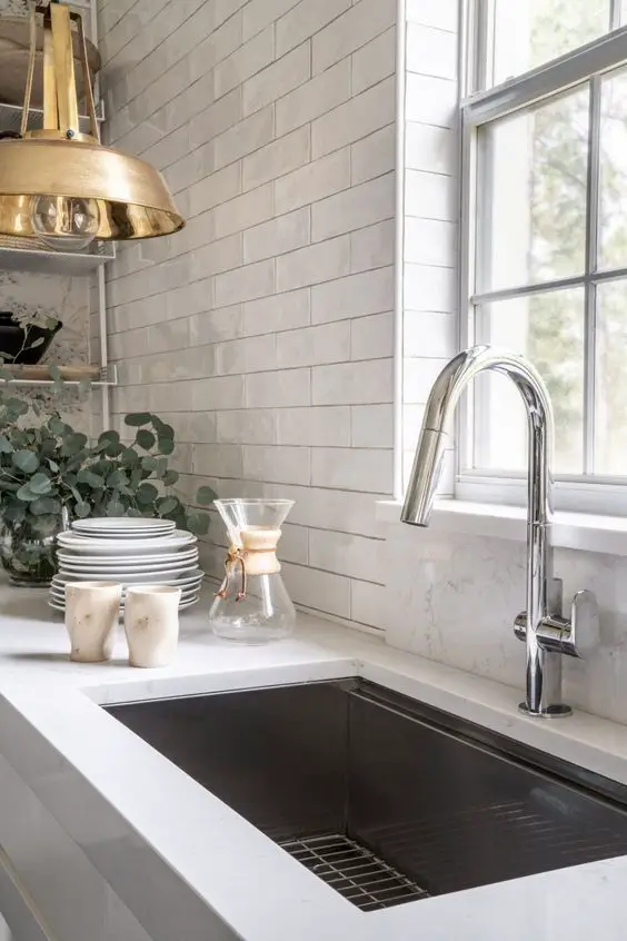 Elegant Kitchen Cabinet Tiles Design - Transform Your Space