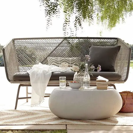 Outdoor Sofa Seating Ideas: Transform Patios into Chic Retreats
