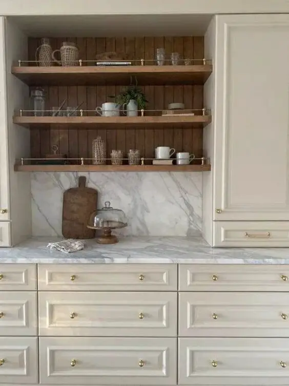 Timeless Craftsman Kitchen Cabinets: Elegant Wood & Modern Designs