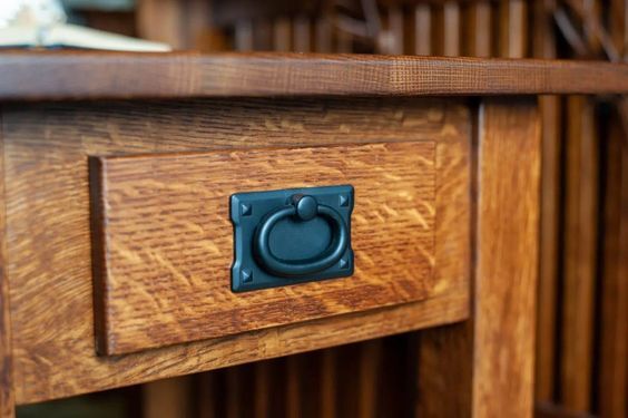 Craftsman Desk Styles: Modern & Classic Ideas for Your Workspace