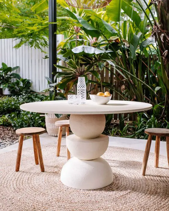 Stylish Outdoor Tables: Elevate Your Al Fresco Dining Experience