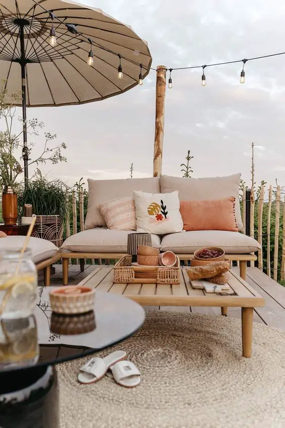 Bohemian Outdoor Lounge Ideas: Chic Designs for Blissful Relaxation