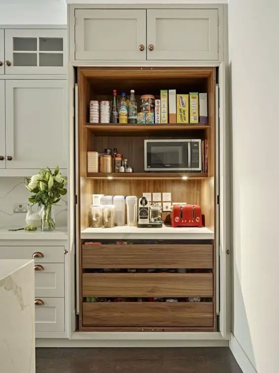 Chic Pantry Cabinet Designs for Trendy Home Organization