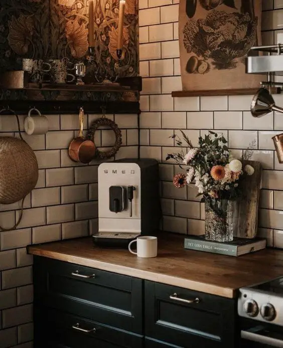 Elevate Your Kitchen: Brick Cabinets & Chic Backsplash Ideas