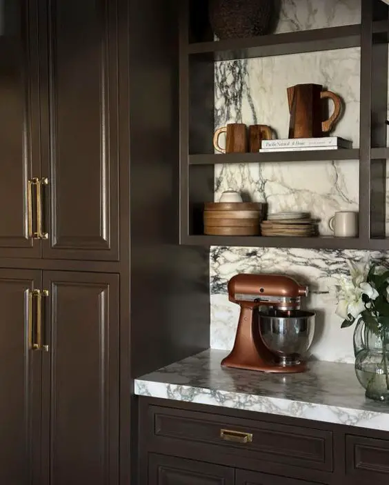 Vintage Kitchen Cabinet Designs: Timeless Elegance Meets Modern Chic