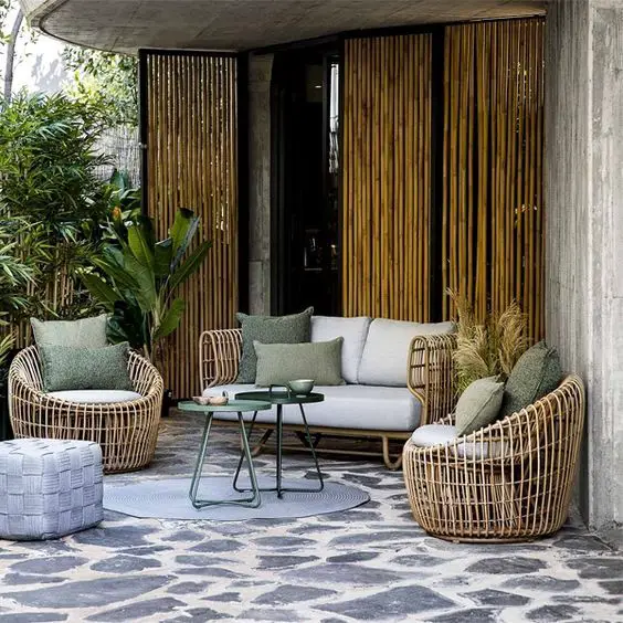 Outdoor Sofa Seating Ideas: Transform Patios into Chic Retreats