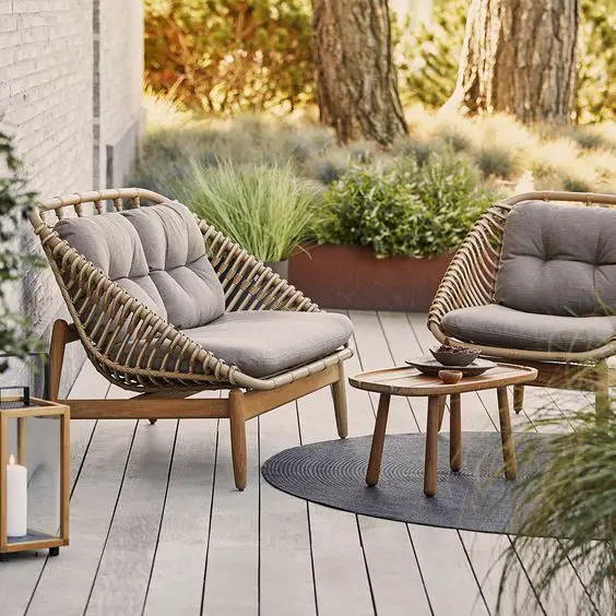 Outdoor Lounge Spaces: Chic Design Ideas for Stylish Al Fresco Living