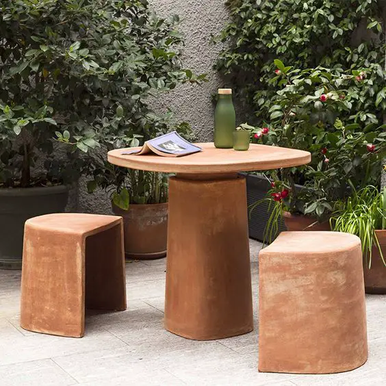 Stylish Outdoor Tables: Elevate Your Al Fresco Dining Experience