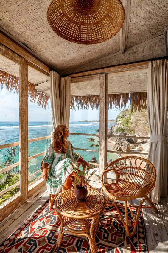 Bohemian Outdoor Lounge Ideas: Chic Designs for Blissful Relaxation