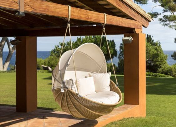 Stylish Outdoor Chairs: Comfy Designs for Chic Garden & Patio Decor