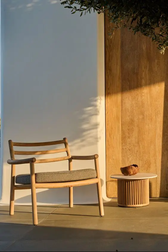 Discover Elegant Outdoor Seating: Top Trends in Stylish Chairs