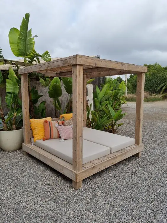 Outdoor Bed Elegance: Transform Your Space into a Luxurious Retreat