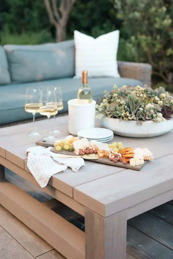 Stylish Outdoor Lounge & BBQ Areas for Chic Alfresco Living - Design Inspirations