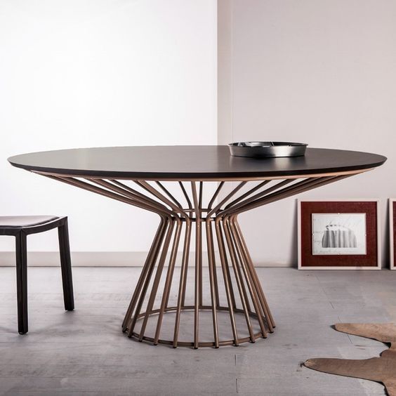 Elegant Metal Kitchen Tables: Diverse Designs & Chic Trends