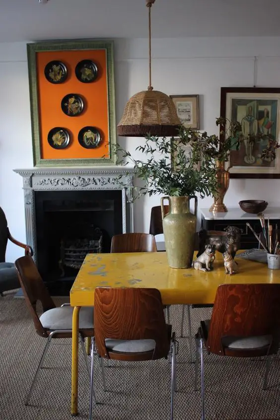 Chic Vintage Kitchen Tables: Timeless Decor & Style Ideas