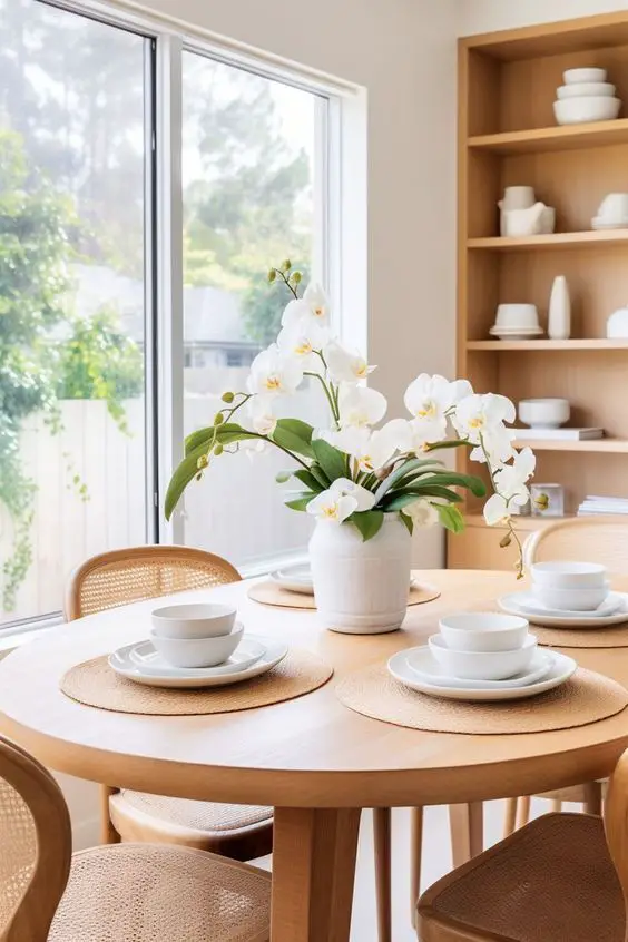 Chic Round Kitchen Tables: Elevate Your Dining Space Now