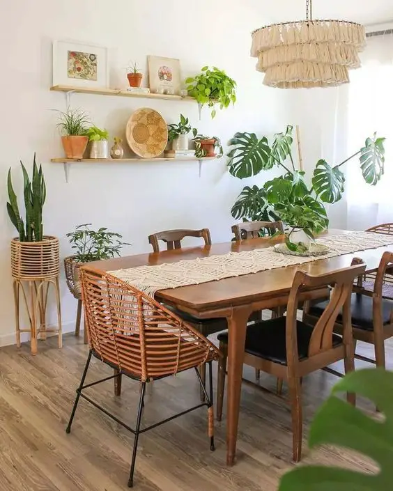 Boho Kitchen Table Ideas: Blend Chic Decor & Cozy Dining