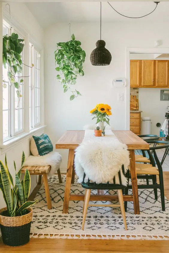 Boho Kitchen Table Ideas: Blend Chic Decor & Cozy Dining