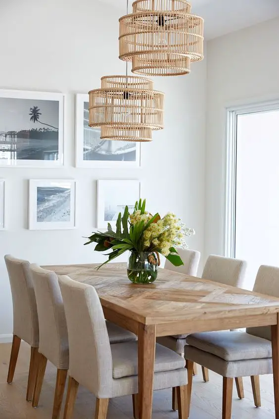 2024 Kitchen Table Trends: Chic Decor & Space-Saving Ideas